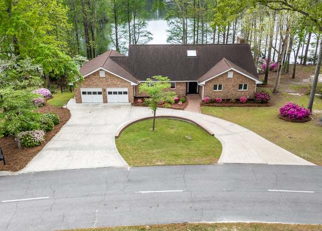 Property at 415 Santee Dr, Santee, SC 29142, 4 beds, 4 baths