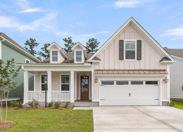 Property at 369 Wappoo Trace Ln, Summerville, SC 29486, 4 beds, 2 baths