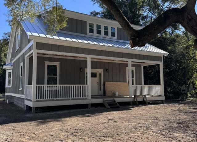 Property at 108 S Williams Dr, Moncks Corner, SC 29461, 3 beds, 3 baths