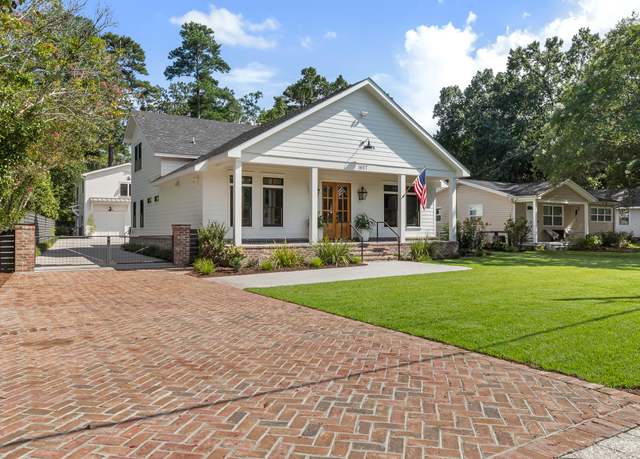 Property at 1657 Pierpont Ave, Charleston, SC 29414, 5 beds, 5.5 baths