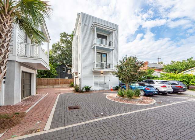 Property at 9 Iron Frg Aly, Charleston, SC 29403, 2 beds, 2.5 baths