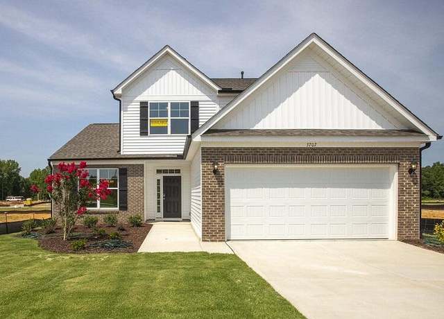Property at 124 Palfrey Dr, Ridgeville, SC 29472, 4 beds, 2.5 baths