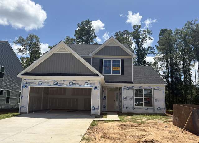 Property at 124 Palfrey Dr, Ridgeville, SC 29472, 4 beds, 2.5 baths
