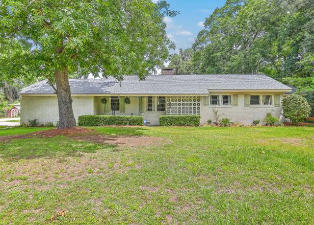 Property at 1350 Mosstree Rd, North Charleston, SC 29405, 4 beds, 2 baths