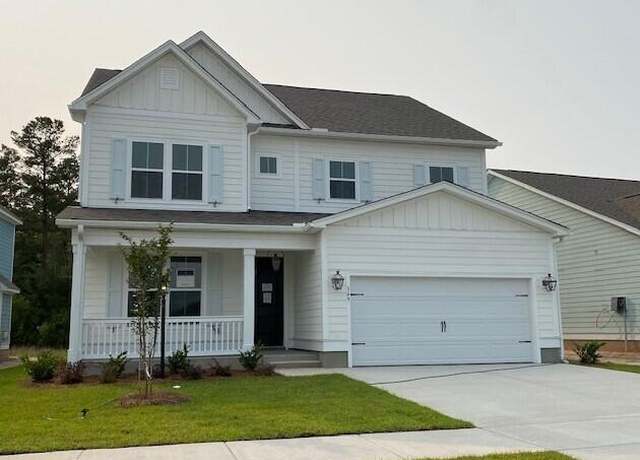 Property at 755 Maynard Ln, Summerville, SC 29486, 5 beds, 3.5 baths