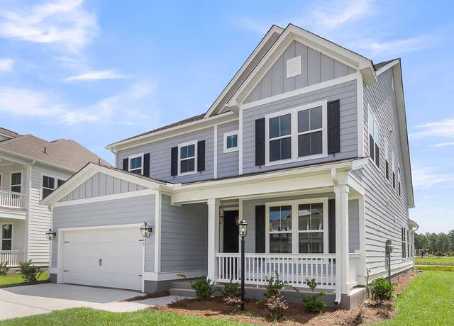 Property at 755 Maynard Ln, Summerville, SC 29486, 5 beds, 3.5 baths