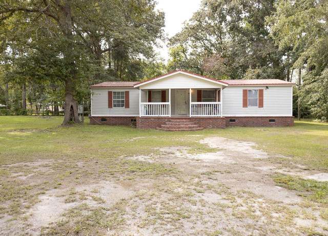 Property at 206 Belfast Ln, Walterboro, SC 29488, 3 beds, 2 baths