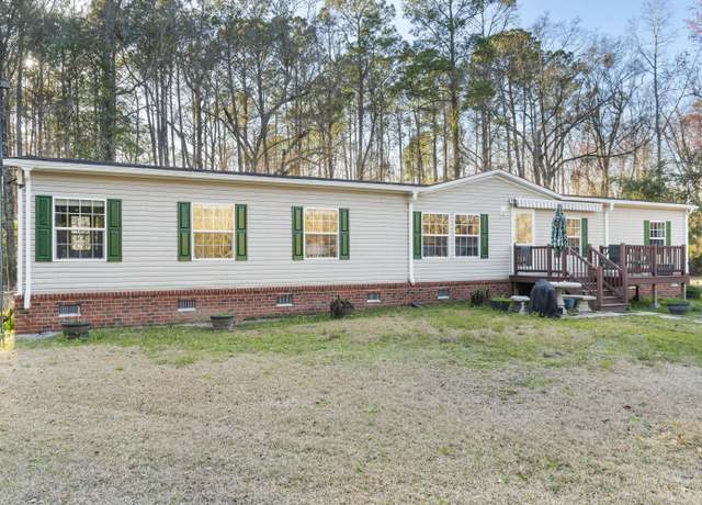Property at 754 Miriam Ln, Ridgeville, SC 29472, 4 beds, 2 baths