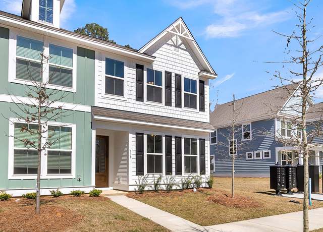Property at 157 Cantona Dr, Summerville, SC 29483, 3 beds, 2.5 baths
