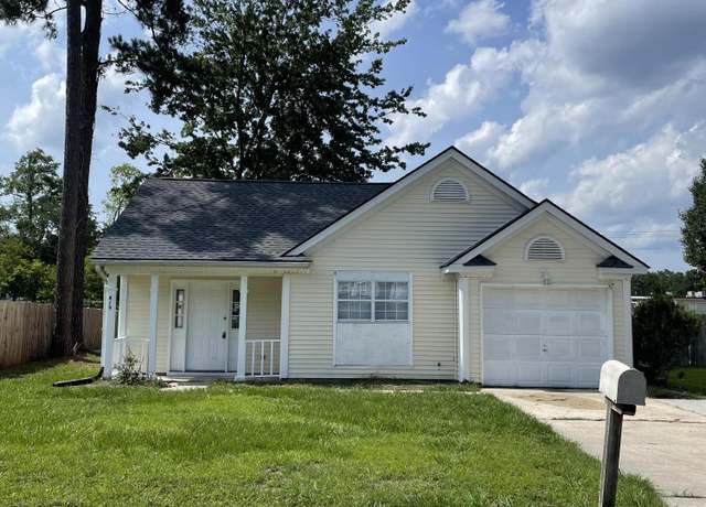 Property at 419 Courtland Dr, Summerville, SC 29486, 3 beds, 2 baths