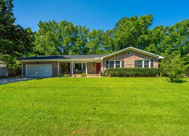 Property at 2847 Limestone Blvd, Charleston, SC 29414, 3 beds, 2 baths