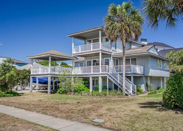 Property at 625 Ocean Blvd, Isle Of Palms, SC 29451, 4 beds, 3.5 baths