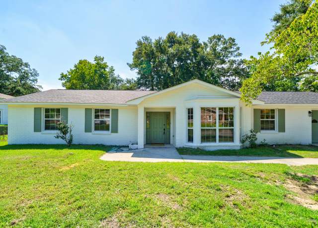 Property at 4329 Patricia St, North Charleston, SC 29418, 4 beds, 3 baths