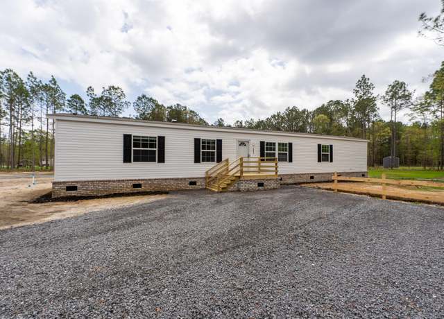 Property at 111 Sandy Oaks Ln, Cross, SC 29436, 3 beds, 2 baths