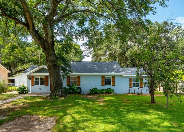 Property at 1540 Fort Johnson Rd, Charleston, SC 29412, 3 beds, 2 baths