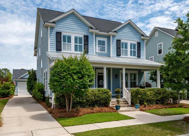Property at 3656 Spindrift Dr, Mount Pleasant, SC 29466, 4 beds, 3.5 baths