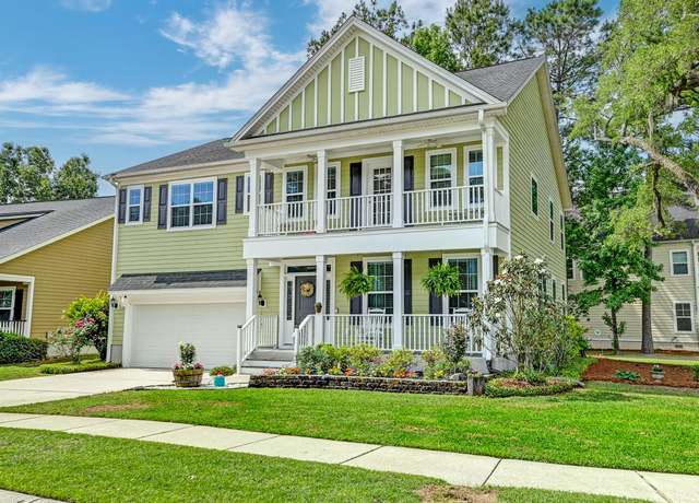 Property at 149 Daniels Ridge Dr, Summerville, SC 29485, 4 beds, 2.5 baths