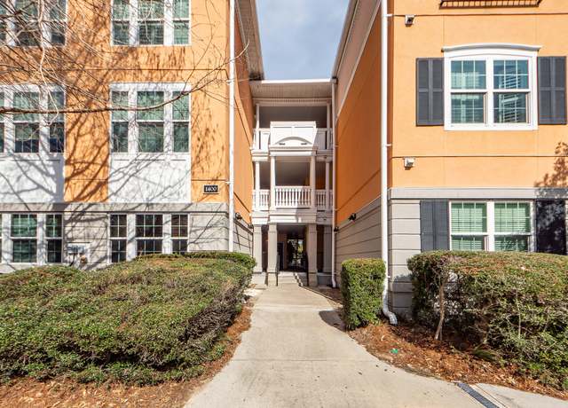 Property at 1433 Telfair Way, Charleston, SC 29412, 1 bed, 1 bath