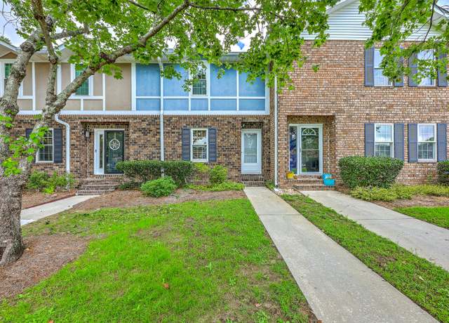 Property at 2927 Cathedral Ln, Charleston, SC 29414, 2 beds, 2.5 baths
