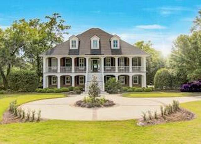 Property at 3984 Gift Blvd, Johns Island, SC 29455, 4 beds, 4.5 baths