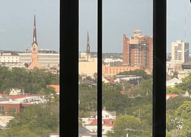 Property at 14 Lockwood Dr Unit 11a, Charleston, SC 29401, 1 bed, 1 bath