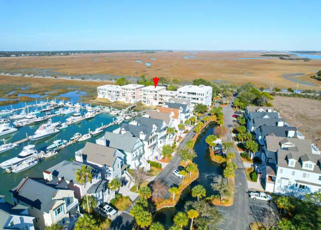 Property at 1608 Marsh Harbor Ln Unit C, Mount Pleasant, SC 29464, 2 beds, 2.5 baths