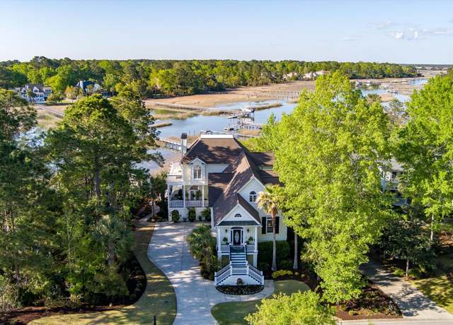Property at 3600 Henrietta Hartford Rd, Mount Pleasant, SC 29466, 5 beds, 3.5 baths