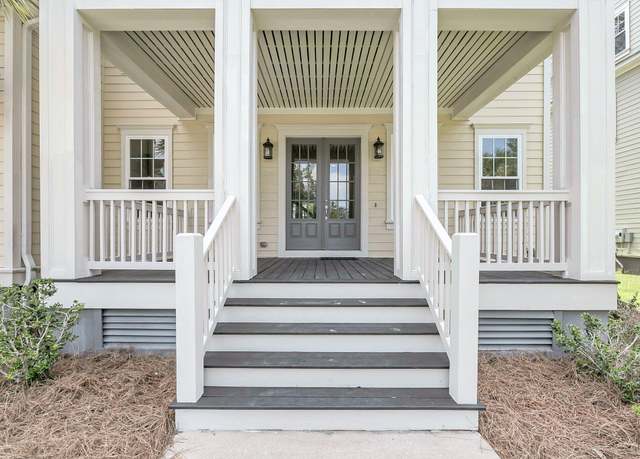 Property at 3020 River Vista Way, Mount Pleasant, SC 29466, 6 beds, 5 baths