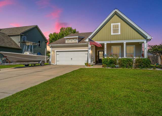 Property at 513 Abigail St, Moncks Corner, SC 29461, 4 beds, 2 baths