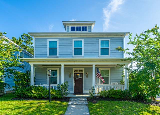Property at 72 Crossandra Ave, Summerville, SC 29483, 4 beds, 2.5 baths