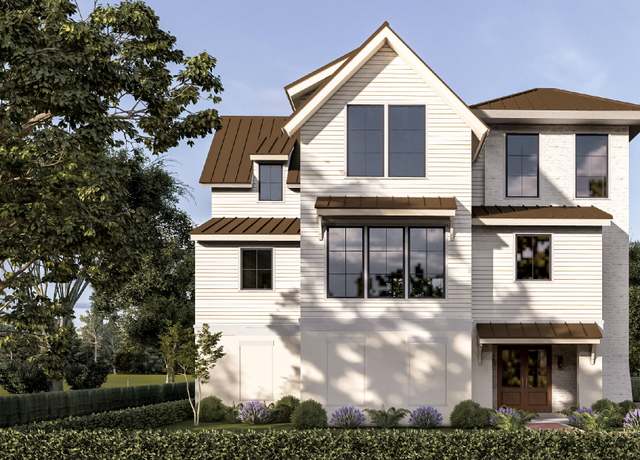 Property at 13 Trumbo St, Charleston, SC 29401, 4 beds, 4.5 baths