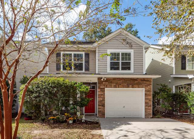 Property at 2821 Pottinger Dr, Johns Island, SC 29455, 3 beds, 2.5 baths