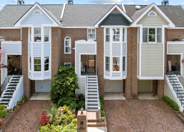Property at 11 Harleston Pl, Charleston, SC 29401, 3 beds, 3 baths