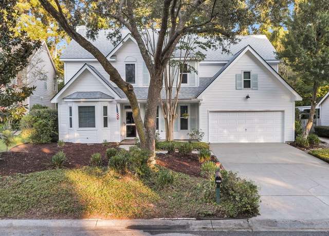 Property at 1972 Gray Battery Ct, Mount Pleasant, SC 29464, 4 beds, 2.5 baths