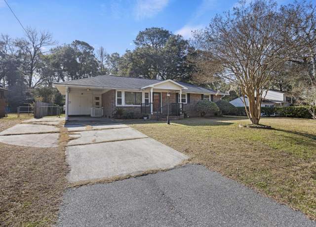 Property at 4765 S Constellation Dr, North Charleston, SC 29418, 3 beds, 2 baths