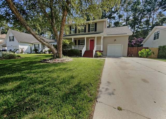 Property at 120 Apache Dr, Summerville, SC 29483, 4 beds, 2.5 baths