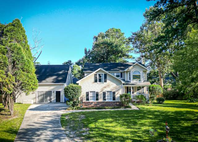 Property at 204 Telfair Ct, Summerville, SC 29485, 4 beds, 4 baths
