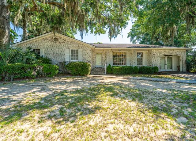 Property at 5302 Helene Dr, North Charleston, SC 29418, 4 beds, 2 baths
