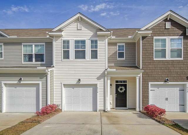 Property at 614 Hilchot Dr, Summerville, SC 29486, 3 beds, 2.5 baths