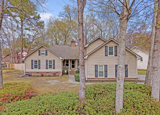 Property at 101 Plantation Dr, Summerville, SC 29485, 4 beds, 2.5 baths