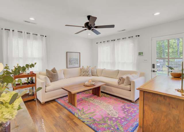 Property at 210 Peters St, Summerville, SC 29483, 3 beds, 1 bath
