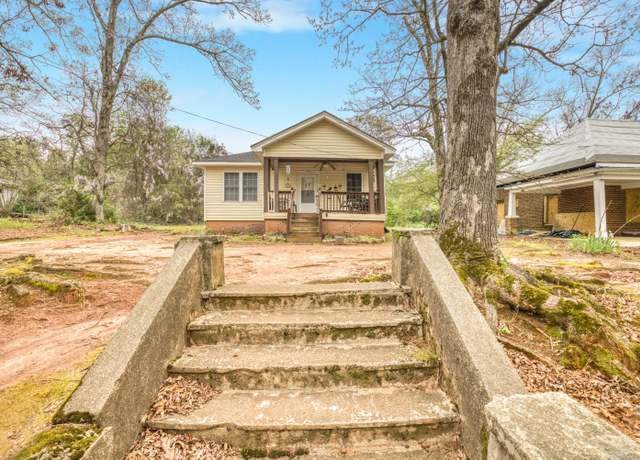 Property at 107 Brown St, Anderson, SC 29624, 2 beds, 1 bath