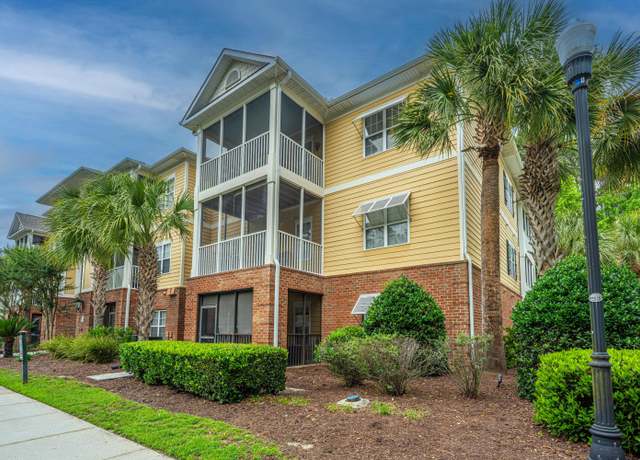 Property at 1319 Basildon Rd, Mount Pleasant, SC 29466, 2 beds, 2 baths