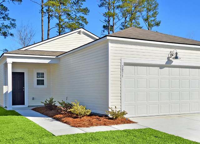 Property at 312 Pine Crest View Dr, Summerville, SC 29486, 3 beds, 2 baths
