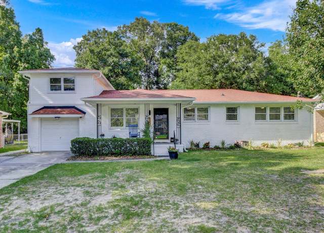 Property at 5332 Parkside Dr, North Charleston, SC 29405, 4 beds, 3 baths
