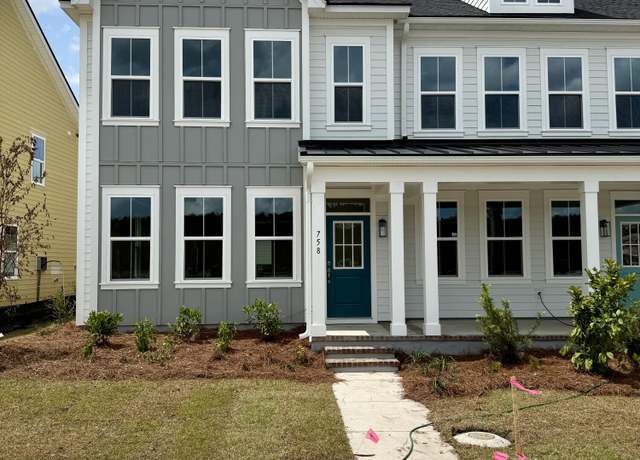 Property at 758 Blueway Ave, Summerville, SC 29486, 3 beds, 2.5 baths