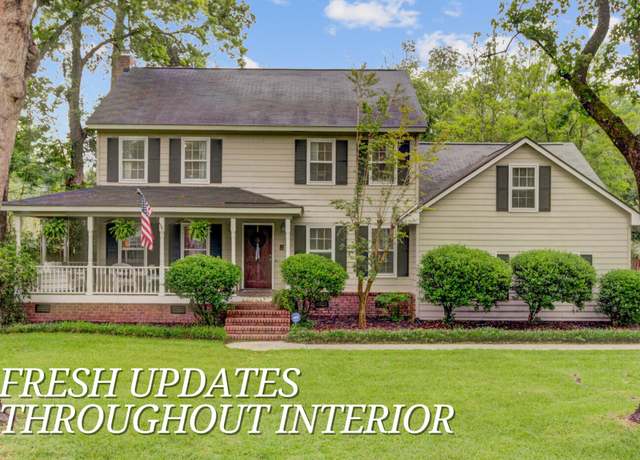 Property at 109 Fort St, Summerville, SC 29485, 4 beds, 2.5 baths