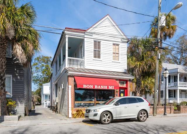 Property at 162 Spring St, Charleston, SC 29403, 6 beds, 5 baths