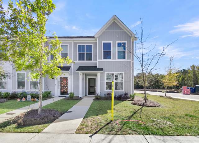 Property at 137 Brown Swiss Cir, Summerville, SC 29483, 3 beds, 2.5 baths