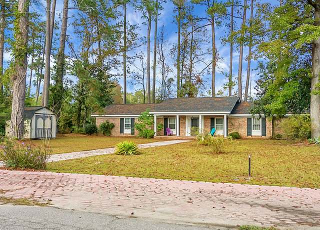 Property at 702 Minus St, Saint George, SC 29477, 4 beds, 2.5 baths